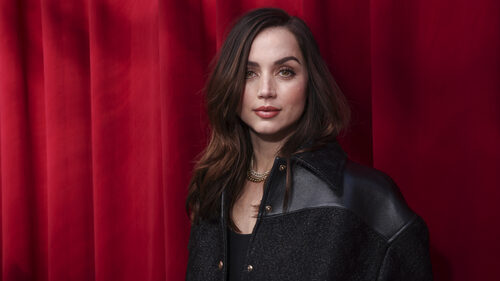 Μαντέψτε: Η Ana de Armas είναι η πιο hot ηθοποιός του 2025 μέχρι στιγμής