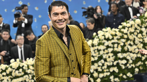 Ρώτα τον Henry Golding αν ο χρόνος είναι πολυτέλεια είδους Cartier