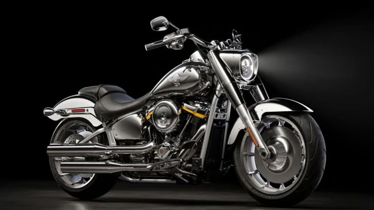 Με την Harley-Davidson Gray Ghost σου βγαίνει αβίαστα ένα  «I'll be back»