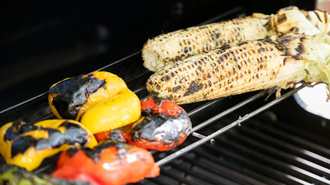 Λαχανικά στο BBQ; Ο απόλυτος οδηγός για το ψήσιμο των λαχανικών 