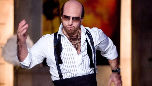 Εννοείται πως θέλουμε τον Tom Cruise ως Les Grossman σε solo ταινία