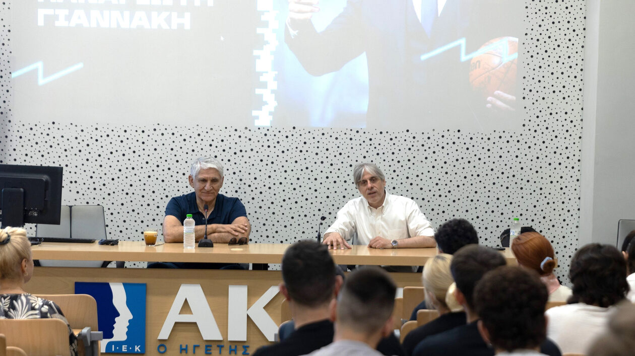 Debate με τον Παναγιώτη Γιαννάκη στην Ανώτερη Σχολή ΑΚΜΗ