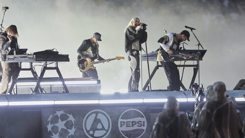 Τι σου φταίνε οι Linkin Park, Μάρκο Φαν Μπάστεν;