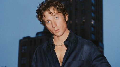Ο Jeremy Allen White είναι το νέο πρόσωπο του οίκου Louis Vuitton