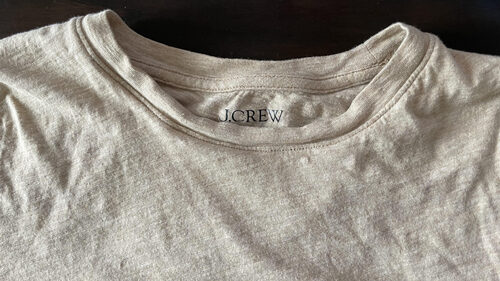 Πώς να βγάλεις λεκέδες από το T-shirt σου