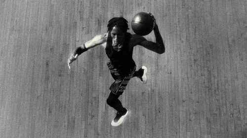 Τα Air Jordan 40 γιορτάζουν σαράντα χρόνια εμβληματικών αθλητικών παπουτσιών με κορυφαίο σχεδιασμό