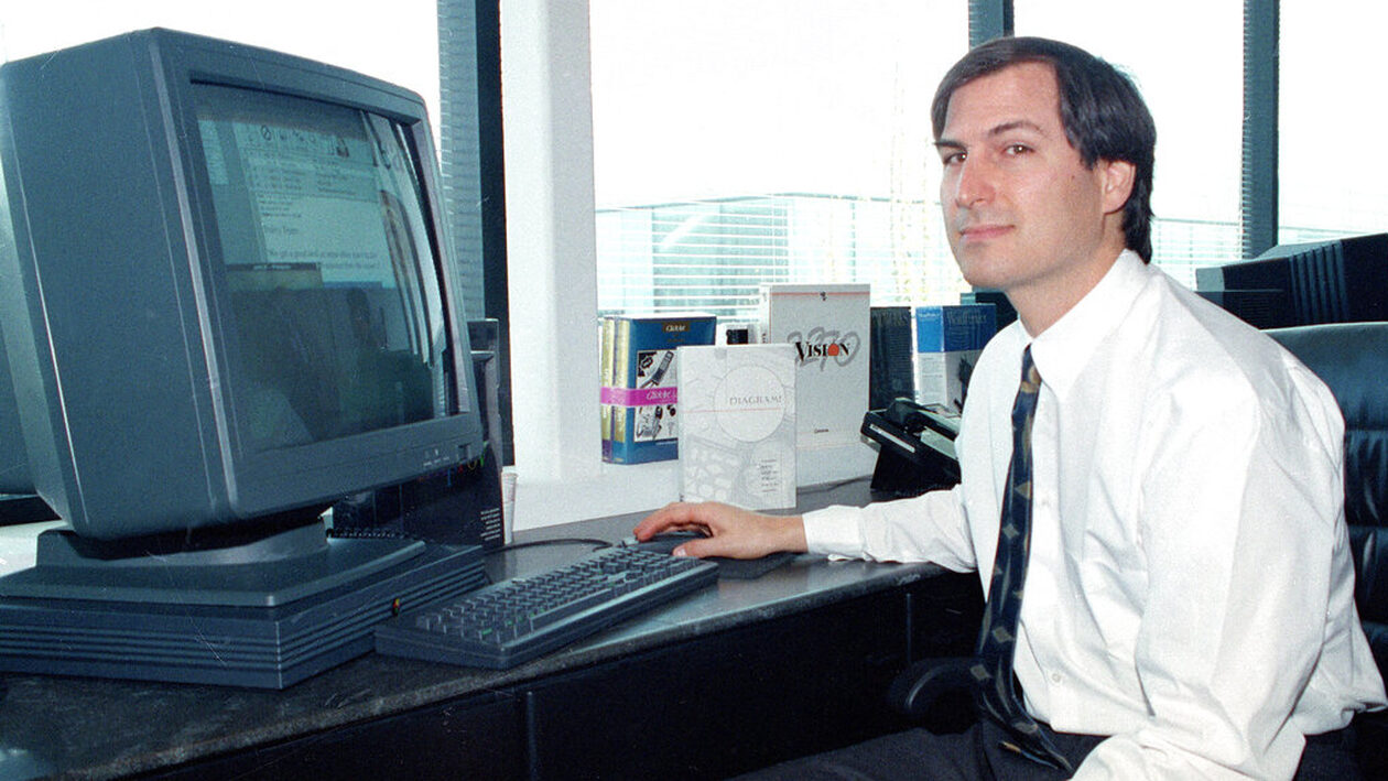 Steve Jobs: Ο άνθρωπος που «είδε» το ChatGPT πριν καν υπάρξει Internet