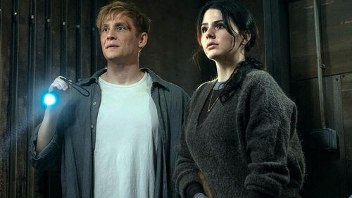 Τι είναι το Brick και γιατί τα «σπάει» στο Netflix