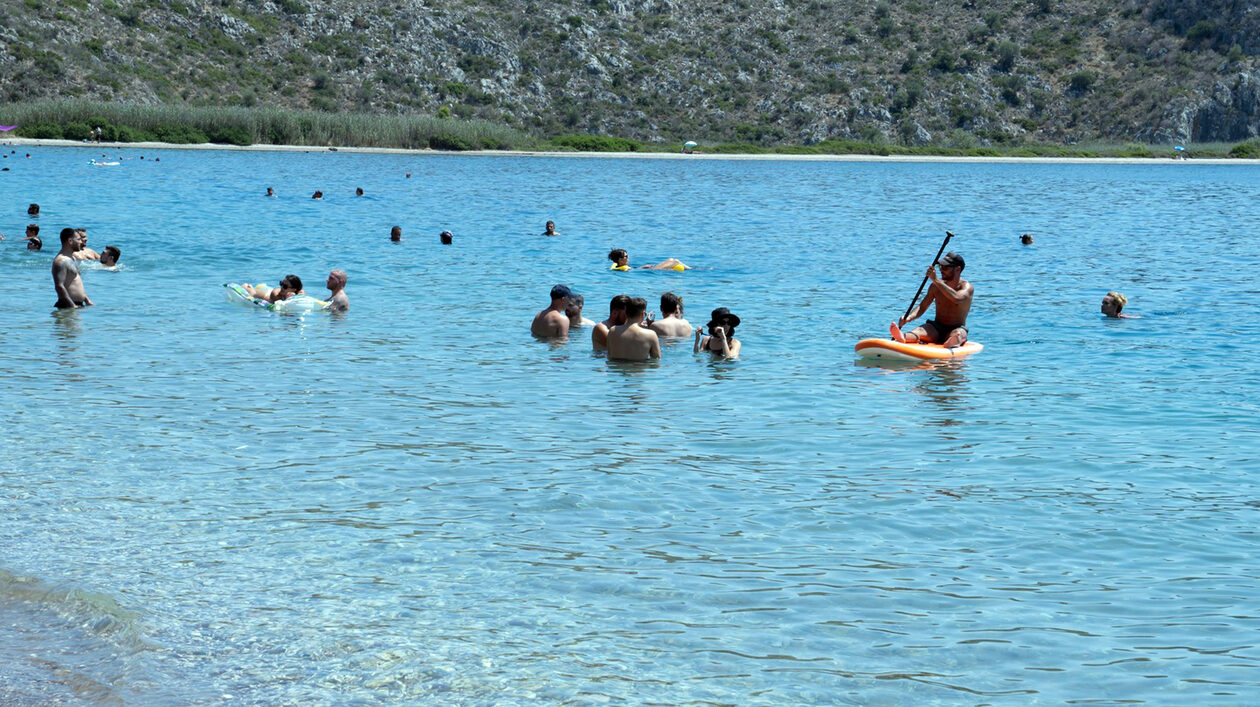 Έρευνα Eurostat: Το 46% των Ελλήνων δεν μπορεί να κάνει ούτε μια εβδομάδα διακοπές