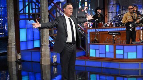 Τι σημαίνει για το μέλλον των late night shows το "κόψιμο" του Colbert;