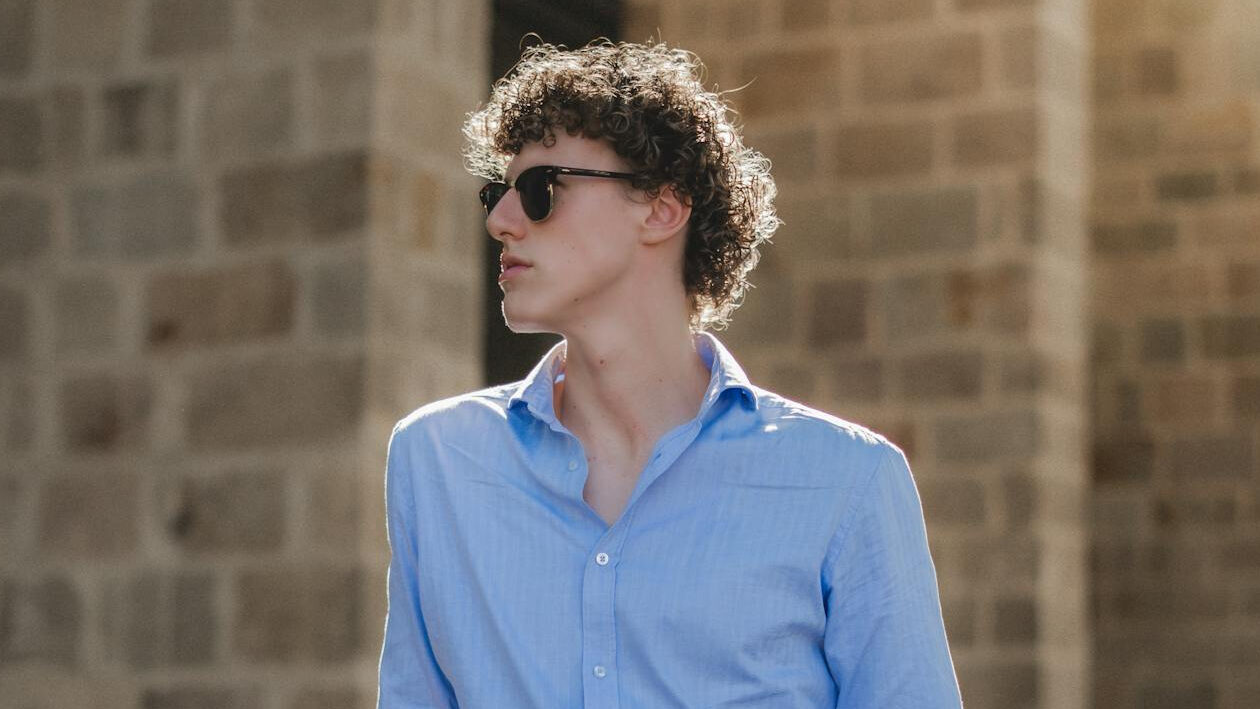 Πώς να είσαι stylish τον Αύγουστο: Ο απόλυτος οδηγός για τον άντρα