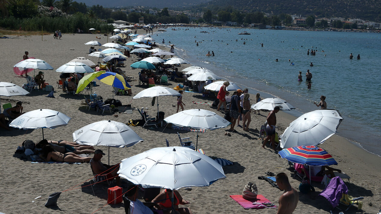 Τι θα γίνει ρε παιδιά με αυτό το καλοκαίρι; Από τον καύσωνα στο Perfect Storm;