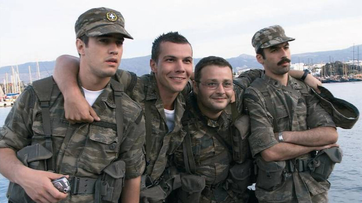 Γιατί βλέπουμε συνέχεια στον ύπνο μας ότι ξαναπάμε στρατό;