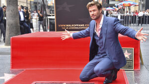 Chris Hemsworth: Ένα legacy χτισμένο από surf, οικοδομή και σφυριά