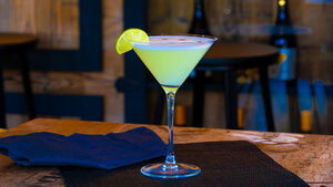 French Pear Martini: Ένα κοκτέιλ για εκείνους που αγαπούν το φθινόπωρο