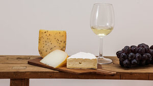 Το κρασί που λατρεύουν όλοι είναι το Μοσχάτο Τυρνάβου και δεν είναι τυχαίο