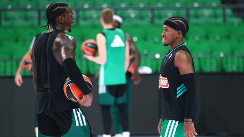 Οι stars του Παναθηναϊκού έφεραν το απόλυτο μπασκετικό street look