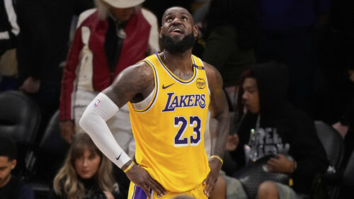 LeBron James: Η "απόσυρση" που έγινε... διαφήμιση κονιάκ