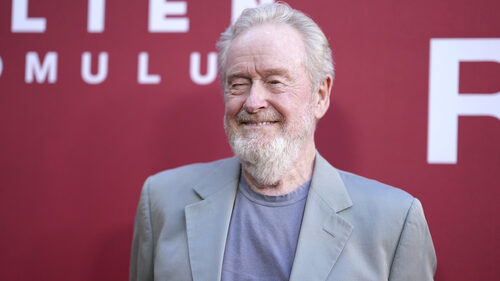 Ψύχραιμος Ridley Scott θέλει να βλέπει μόνο τις δικές του ταινίες γιατί όλες οι άλλες είναι χάλια