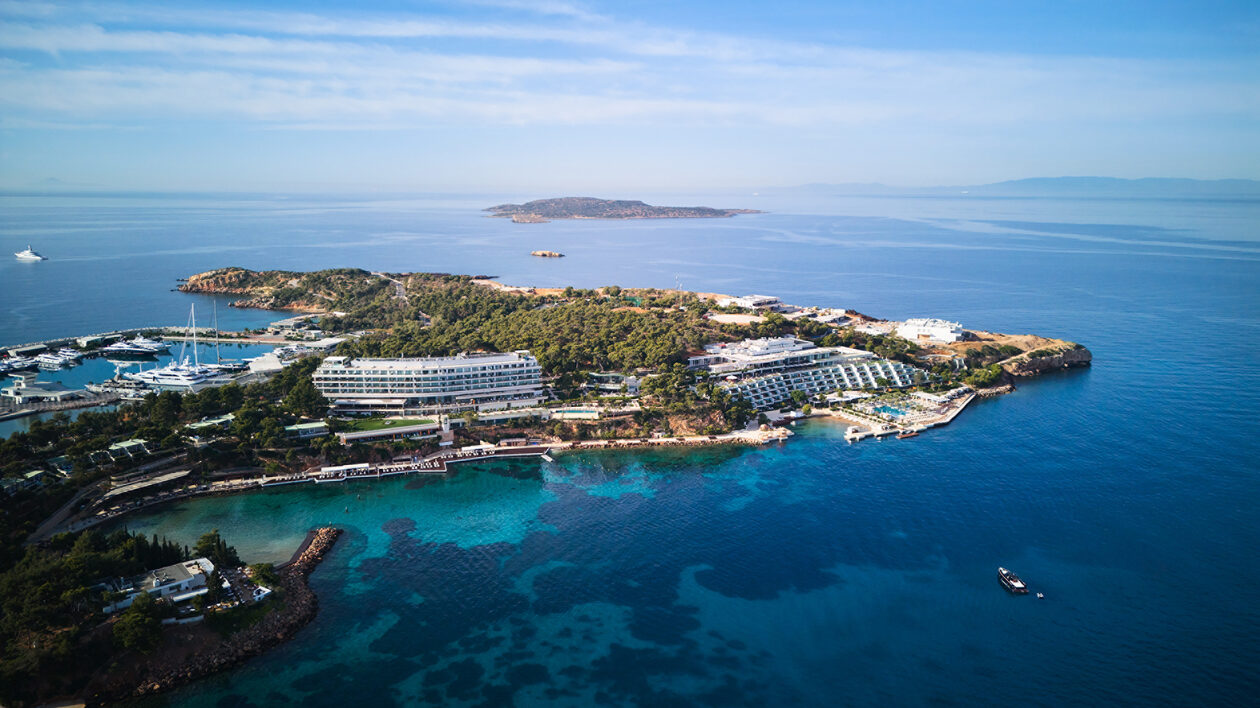 Ένα Αθηναϊκό Σύμβολο Λάμπει Ένα Αθηναϊκό Σύμβολο Λάμπει