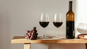 Merlot: Το κόκκινο κρασί που μας ενώνει