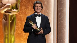 Tom Cruise: Με Όσκαρ στα χέρια - Η στιγμή που άργησε 40 χρόνια