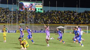 Το Κουρασάο πάει στο Μουντιάλ και επιτέλους μάθαμε ότι υπάρχει ως χώρα