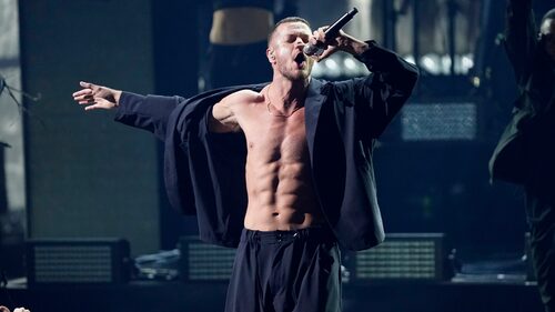 Το πρόγραμμα ενδυνάμωσης που κρατάει τον Dan Reynolds σε εξαιρετική φόρμα