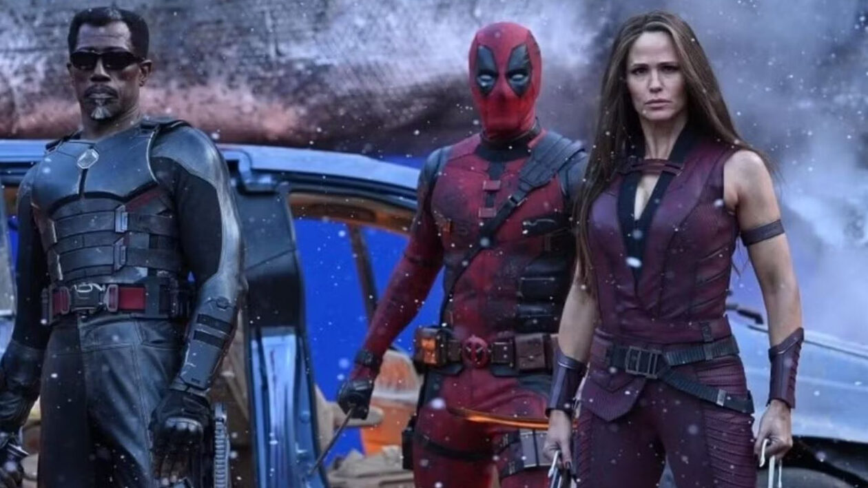 Ο Ryan Reynolds «φτιάχνει κλίμα» για solo comeback του Wesley Snipes ως Blade