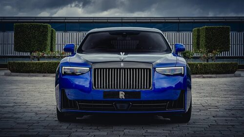 Η νέα Rolls-Royce είναι ένα κινητό μνημείο στην κουλτούρα των arcade