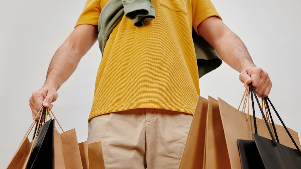 Οδηγός για το πώς να ψωνίζεις στην Black Friday