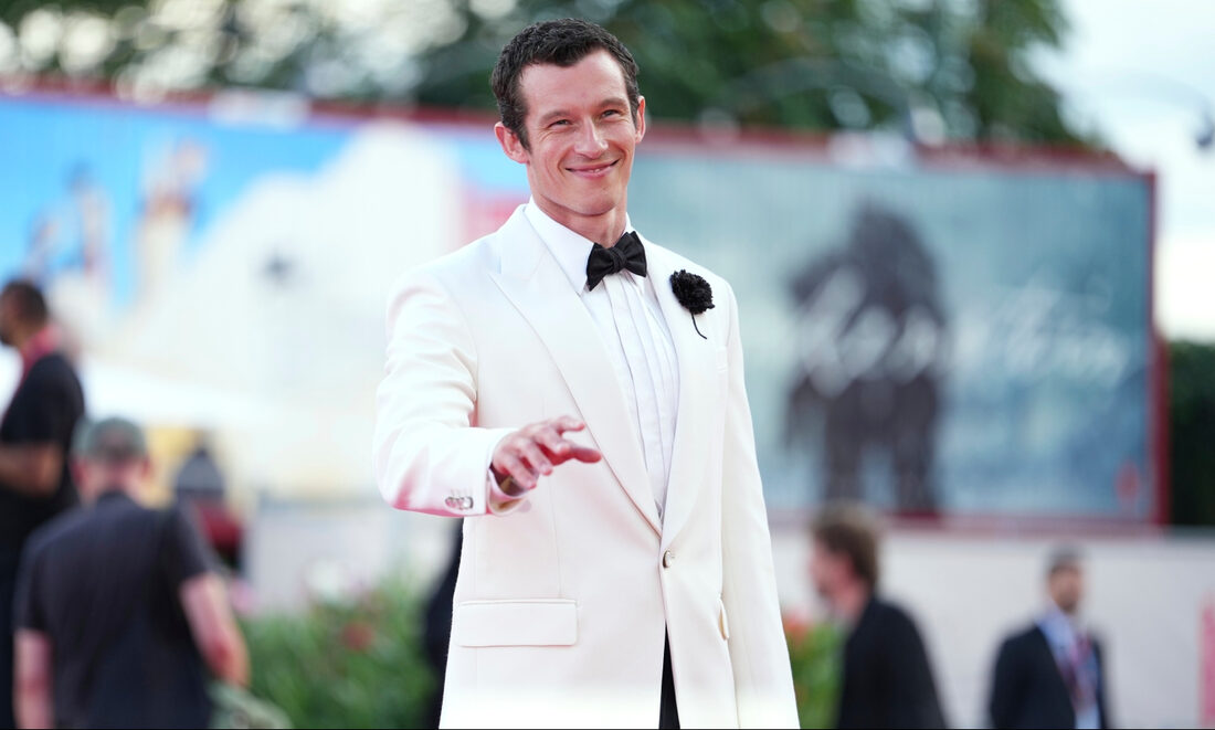 Ο Callum Turner γεννήθηκε για να γίνει James Bond