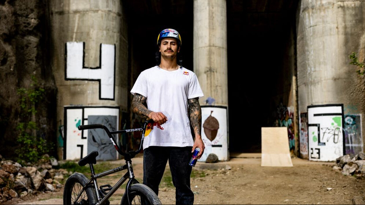 Γιώργος Νταβουτιάν: «Το BMX είναι η ελευθερία μου και αυτήν κυνηγάω σε κάθε γωνιά του κόσμου»