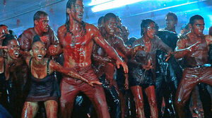 Blade:  Η ιστορία πίσω από την διάσημη σκηνή στο rave club