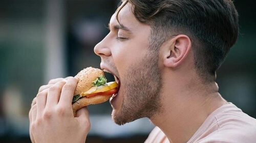 Μπορεί το reverse dieting να σε βοηθήσει να χάσεις κιλά;