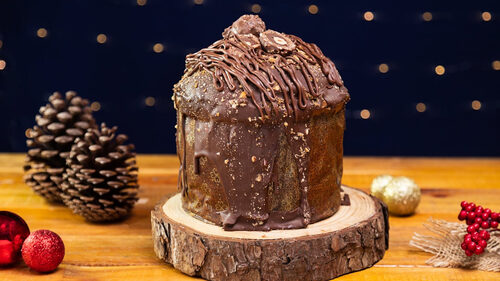 Panettone: Από την ιστορία του Μιλάνου στο χριστουγεννιάτικο τραπέζι