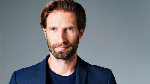 Μάξιμος Μουμούρης: «Χρωστάμε μια ταινία για τη ζωή του Θεόδωρου Κολοκοτρώνη»