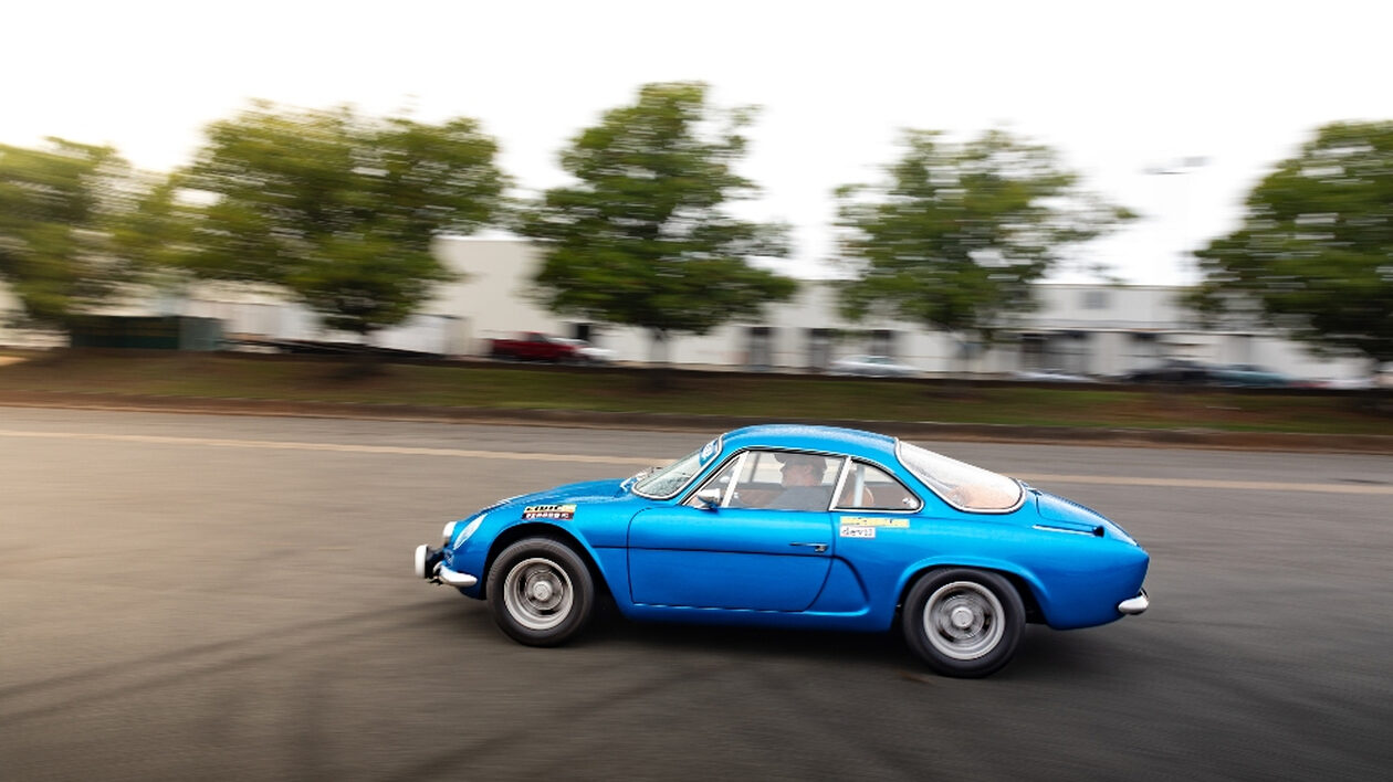 Η αιώνια ομορφιά της Alpine-Renault A110 1100 V70