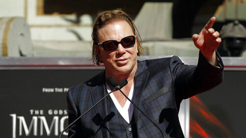 Ο Μίκι Ρουρκ φτιάχνει GoFundMe μιας και δεν μπορεί να πληρώσει τους λογαριασμούς του