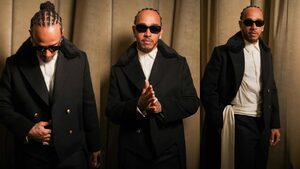 Φίλες και φίλοι, υποκλιθείτε στον Πρίγκιπα του Dior, Lewis Hamilton