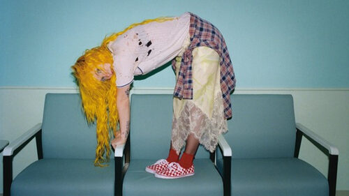 Η VANS ΠΑΡΟΥΣΙΑΖΕΙ ΤΗ ΝΕΑ ΚΑΜΠΑΝΙΑ “OFF THE WALL” ΜΕ ΕΠΙΚΕΝΤΡΟ ΤΟ AUTHENTIC